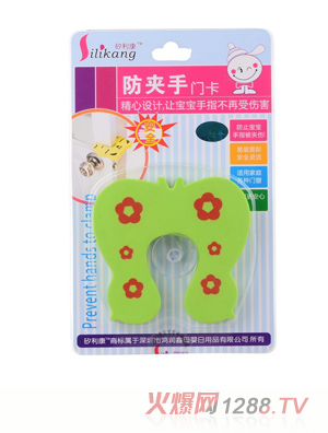 ���������׃����A���T��