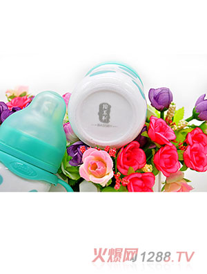 ؐ˹�Ȼòʴɮ��Ό����Ԅ�(d��ng)��ƿ�Gɫ